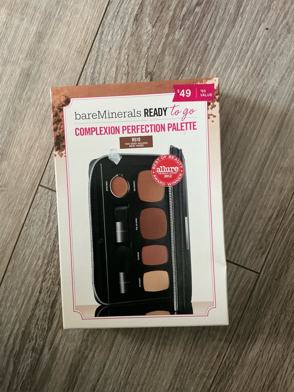 NIB bareMinerals READY to go Complexion Perfection Palette R510